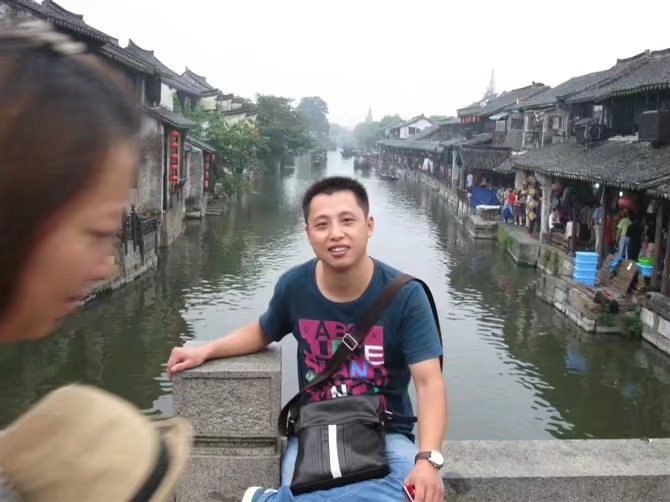 雪糕冰激凌的第一张照片--驻马店相亲服务中心