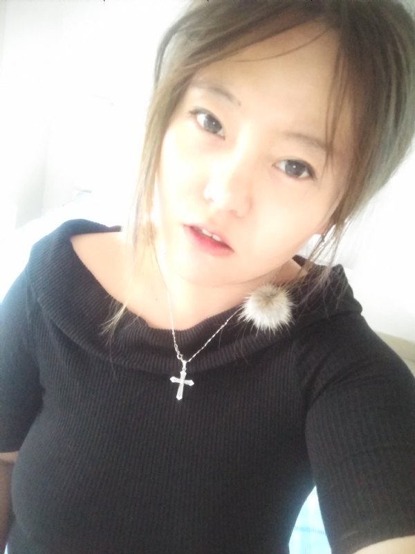 万水千山总是情的第一张照片--驻马店相亲服务中心