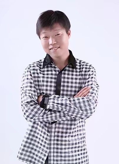 碧海升明月的第一张照片--驻马店相亲服务中心