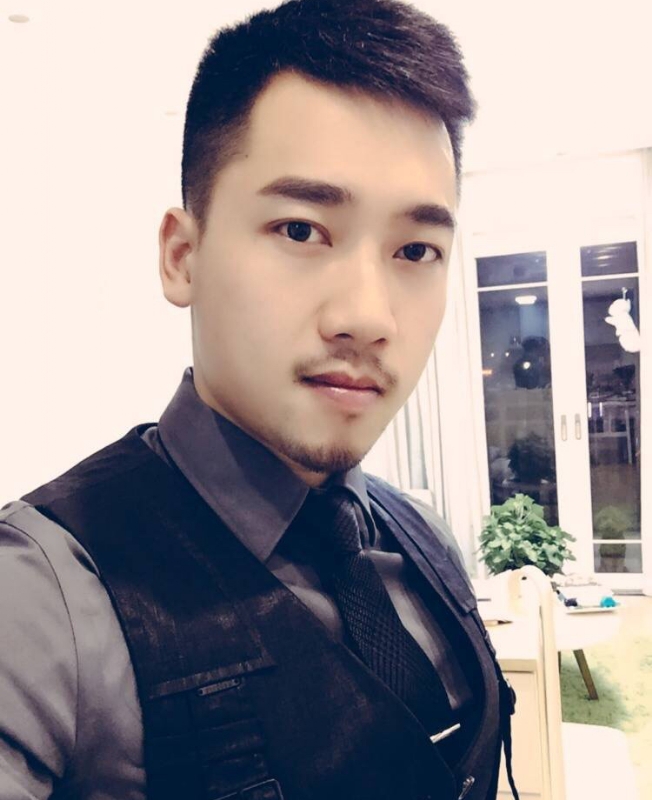 风的季节的第一张照片--驻马店相亲服务中心