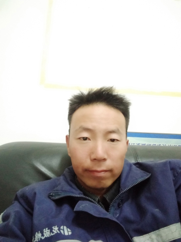 东西南北风的第一张照片--驻马店相亲服务中心