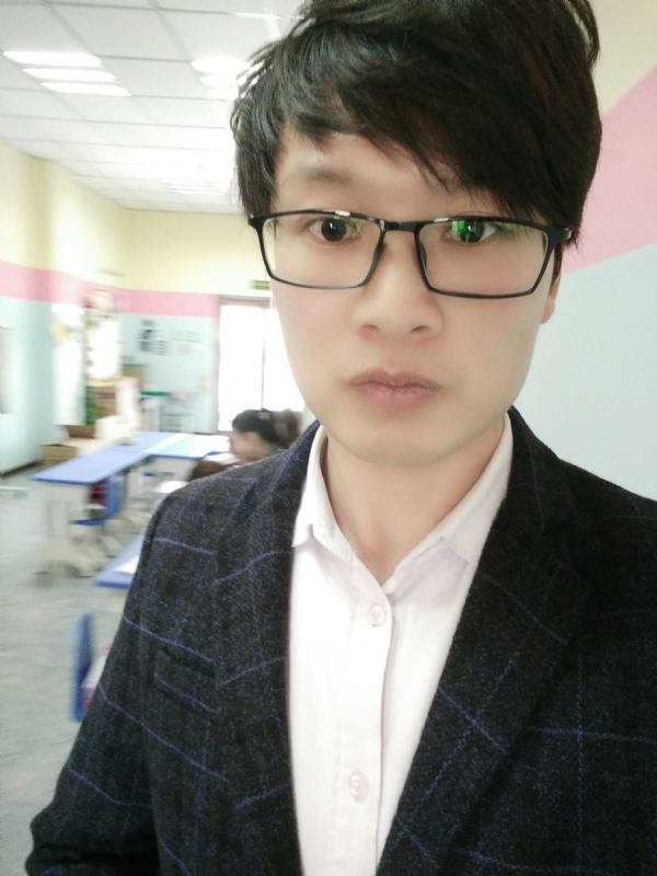 峰的呢喃的第一张照片--驻马店相亲服务中心