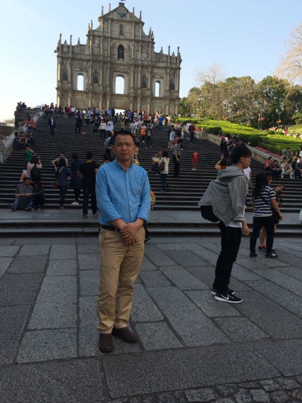 Larry的第一张照片--驻马店相亲服务中心