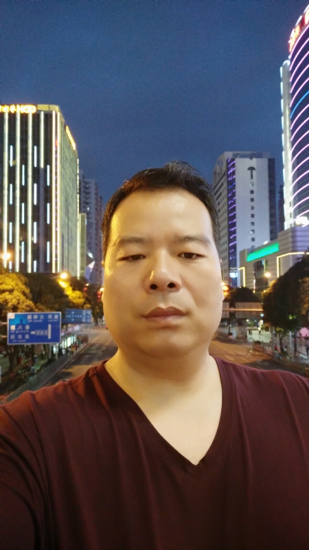 相爱一辈子的第一张照片--驻马店相亲服务中心