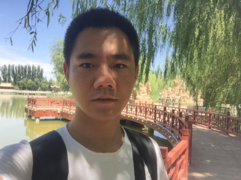 一见倾心的第一张照片--驻马店相亲服务中心