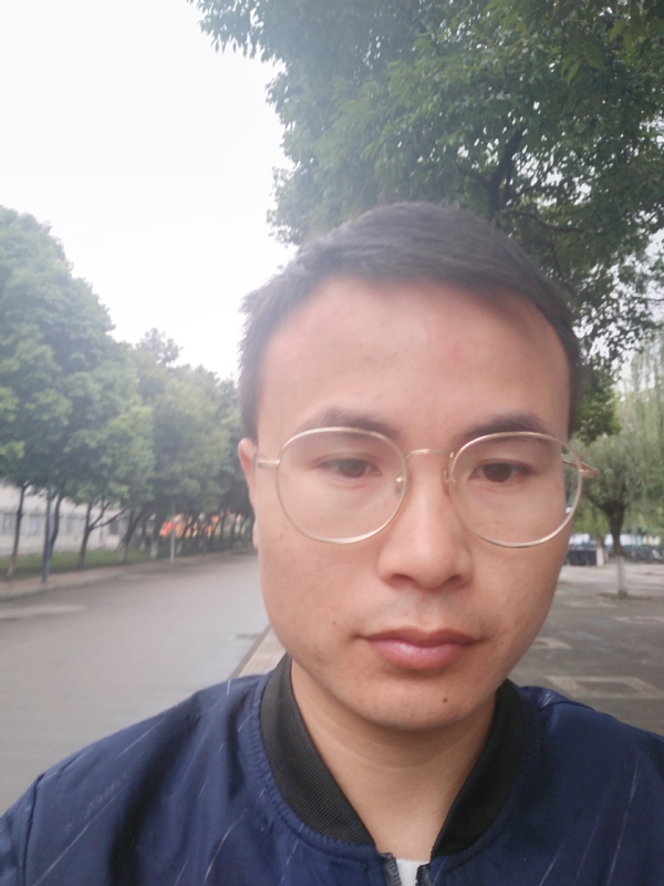 零丁星辰的第一张照片--驻马店相亲服务中心