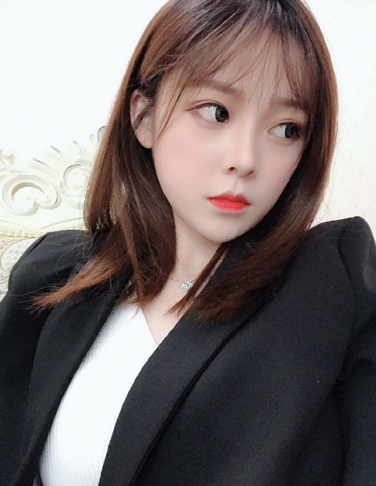 美伊i的第二张照片--驻马店相亲服务中心