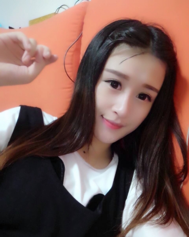 花开的季节的第一张照片--驻马店相亲服务中心