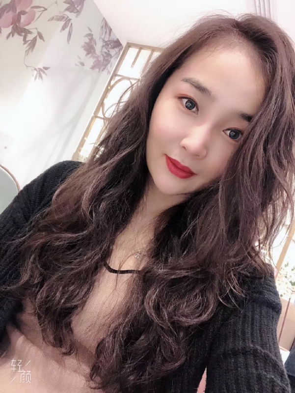 薇薇123的第一张照片--驻马店相亲服务中心