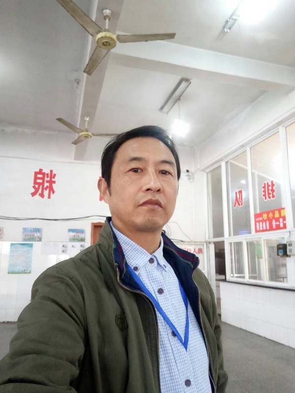 明月的第三张照片--驻马店相亲服务中心