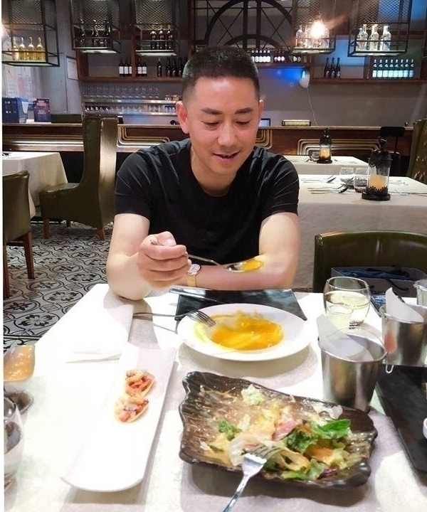 空空如也的第一张照片--驻马店相亲服务中心