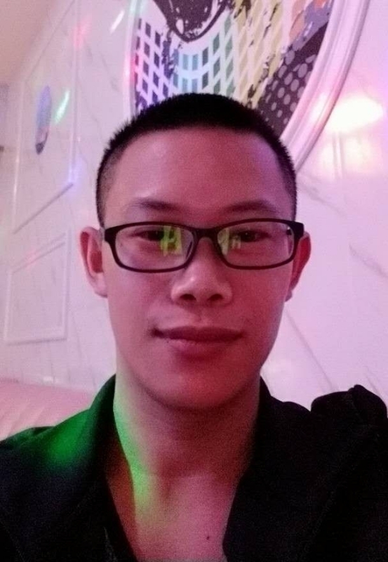 小海哥哥的第一张照片--驻马店相亲服务中心