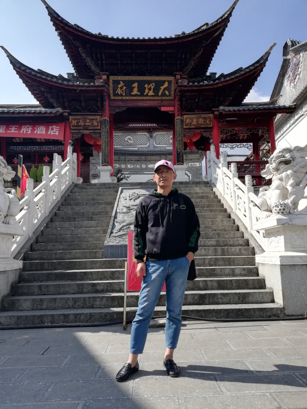 旧事离人的第一张照片--驻马店相亲服务中心