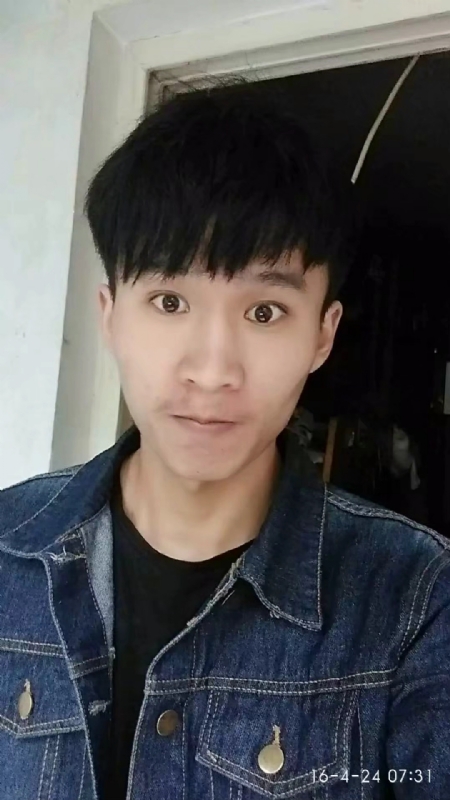 匆匆而过的第一张照片--驻马店相亲服务中心