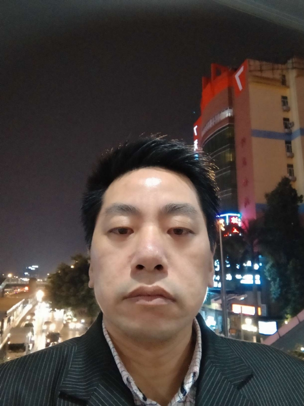 寻找真爱的第一张照片--驻马店相亲服务中心