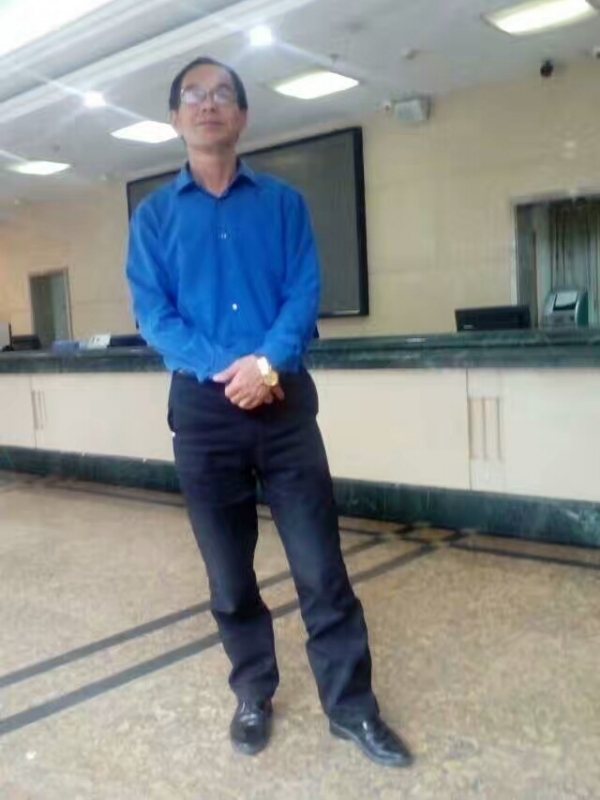 楚风的第一张照片--驻马店相亲服务中心