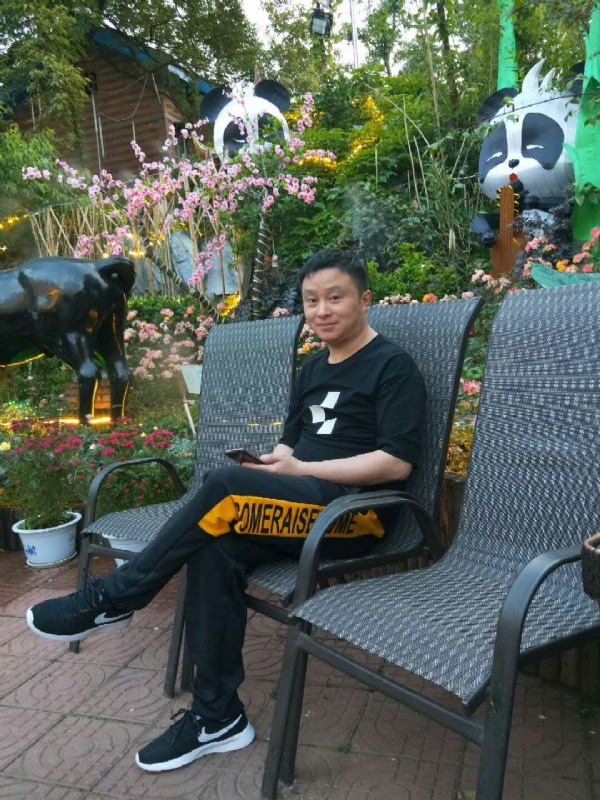 想家的第一张照片--驻马店相亲服务中心