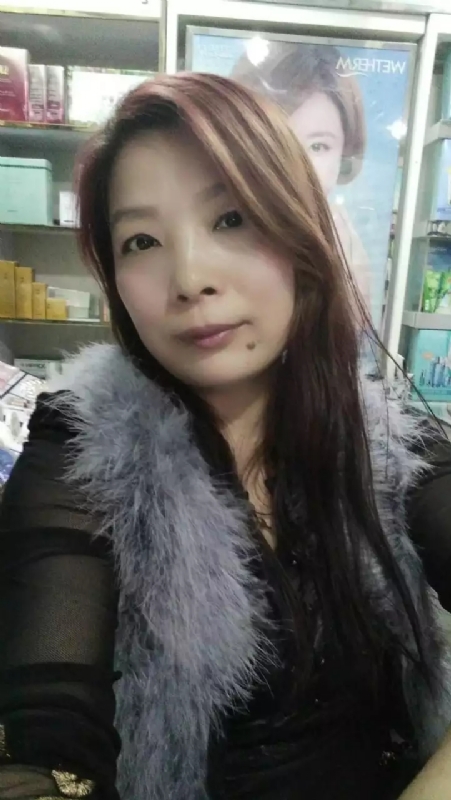 胡静的第一张照片--驻马店相亲服务中心