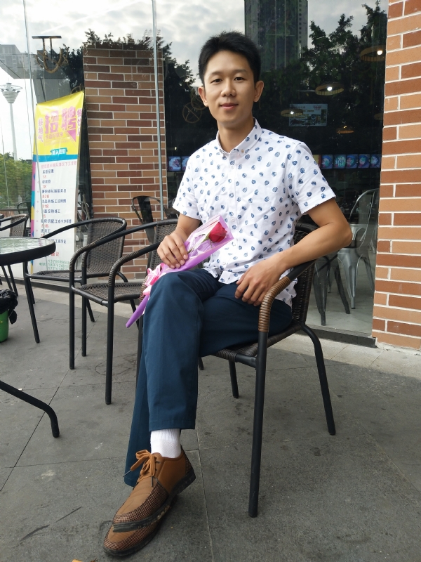 飞少的第二张照片--驻马店相亲服务中心