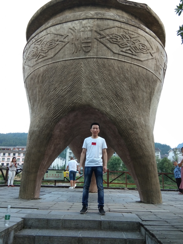 致青春的第一张照片--驻马店相亲服务中心