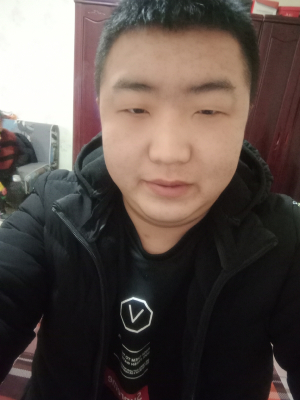 坦荡荡的第一张照片--驻马店相亲服务中心