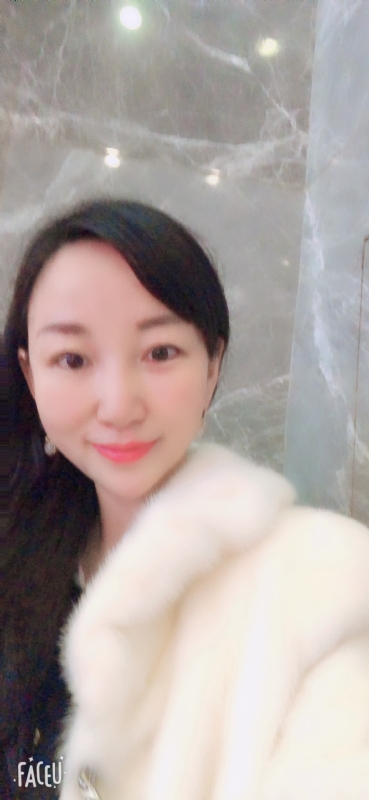 芳草的第一张照片--驻马店相亲服务中心