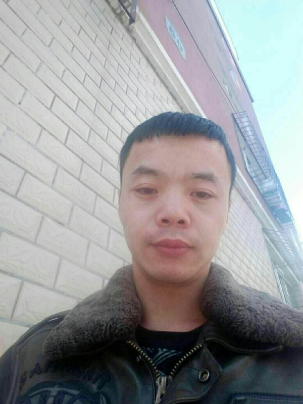 八零逅村民的第二张照片--驻马店相亲服务中心