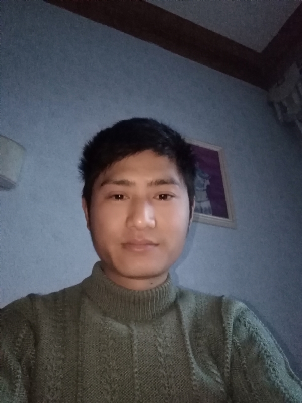 孤独的爱的第一张照片--驻马店相亲服务中心