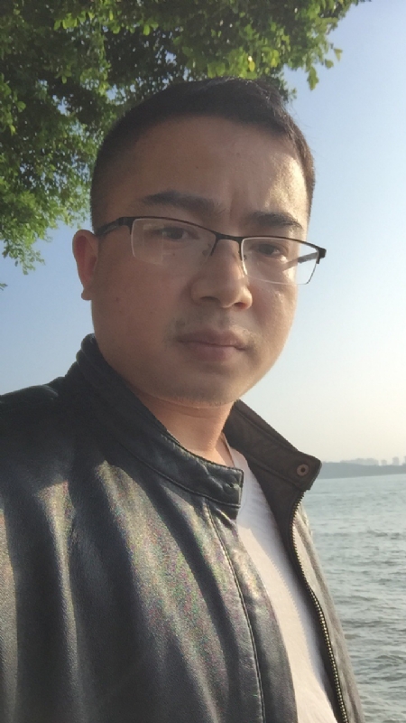 志尧的第一张照片--驻马店相亲服务中心