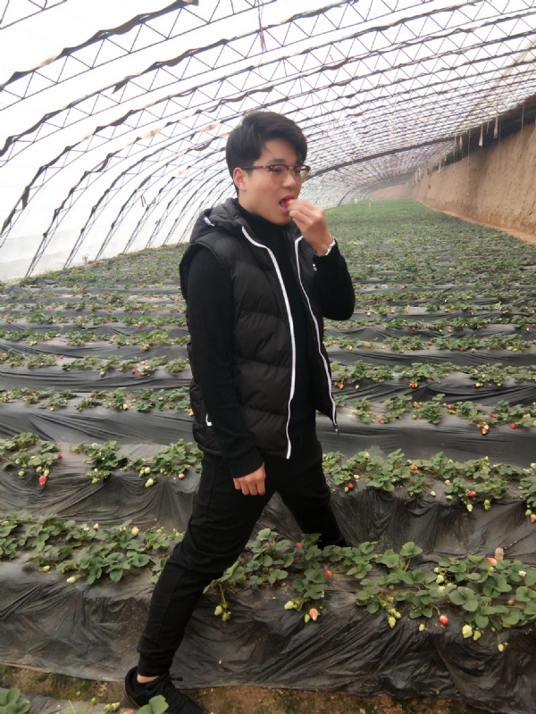 樊小广的第一张照片--驻马店相亲服务中心