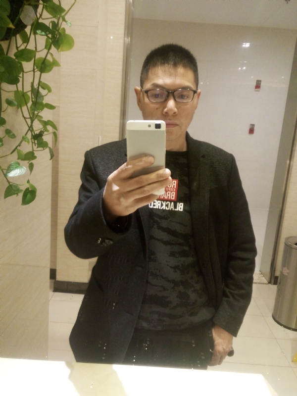 顺其自然的第一张照片--驻马店相亲服务中心