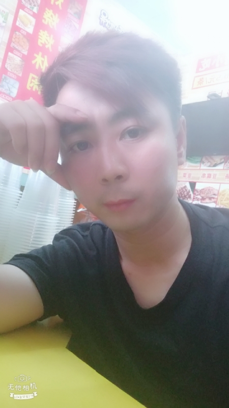 堆积情感的第二张照片--驻马店相亲服务中心