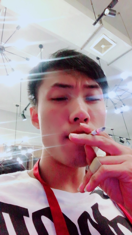 乐天的第四张照片--驻马店相亲服务中心