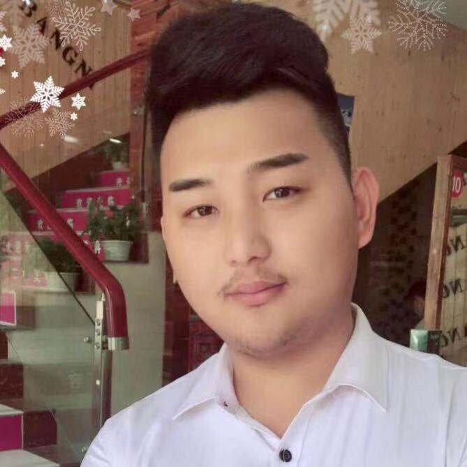 孤独的小飞象的第一张照片--驻马店相亲服务中心