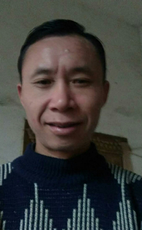 孤单情哥的第一张照片--驻马店相亲服务中心