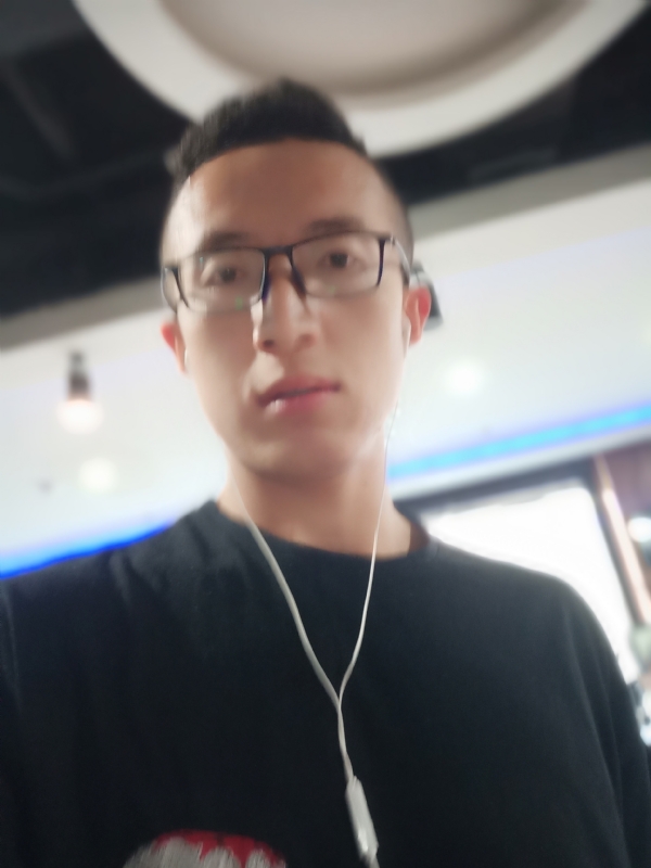 近在咫尺的第一张照片--驻马店相亲服务中心