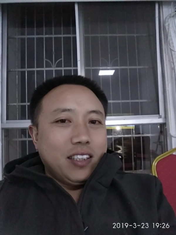 yunbo的第一张照片--驻马店相亲服务中心