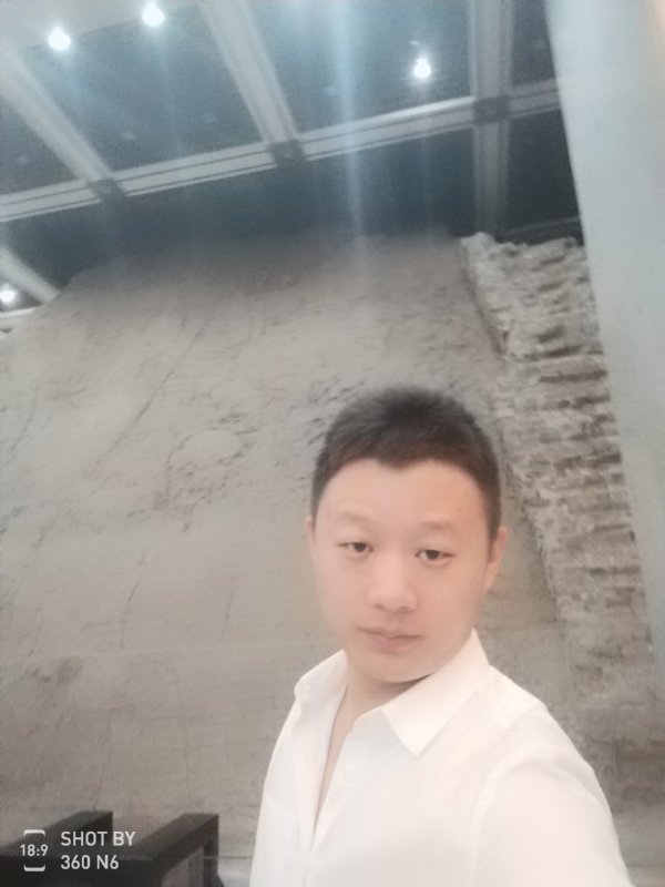 龚某人的第一张照片--驻马店相亲服务中心