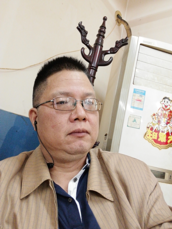 一个人的第一张照片--驻马店相亲服务中心