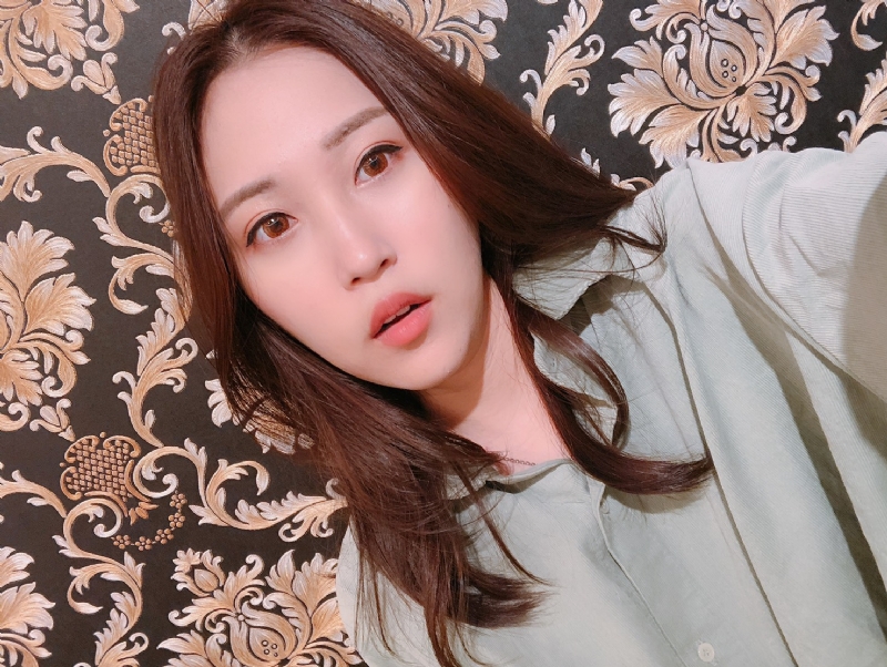 張婕兒的第一张照片--驻马店相亲服务中心