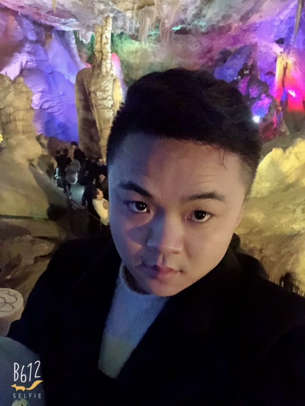 奔跑的五花肉的第一张照片--驻马店相亲服务中心