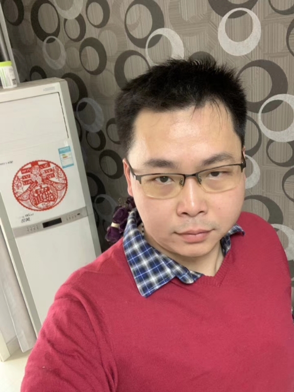 小李a的第一张照片--驻马店相亲服务中心