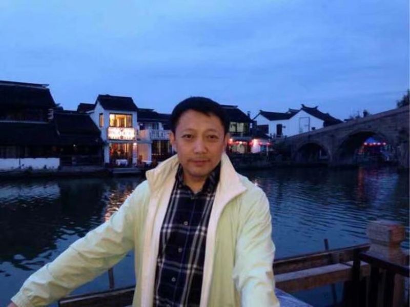 巧克力绅士的第六张照片--驻马店相亲服务中心