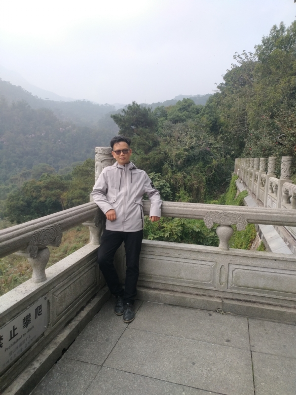 鱿鱼的第一张照片--驻马店相亲服务中心