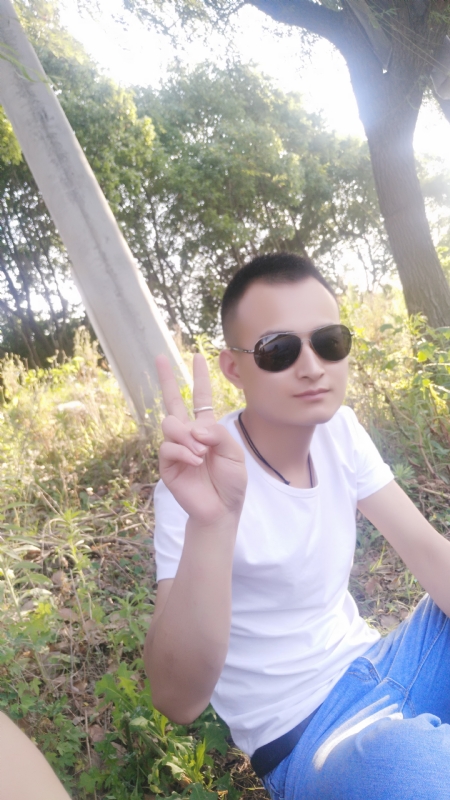 马凯亮的第一张照片--驻马店相亲服务中心