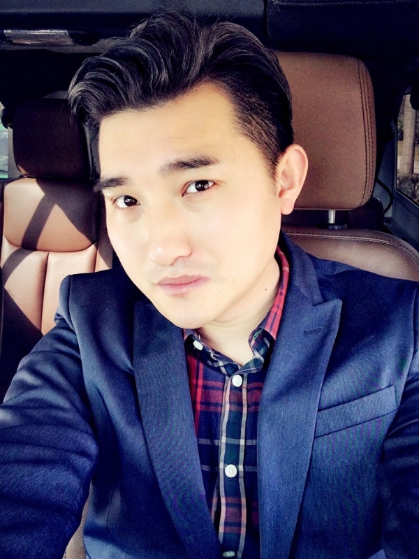 奋斗的第三张照片--驻马店相亲服务中心