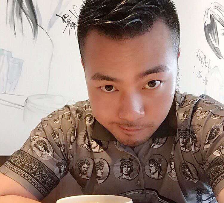 刘江平的第一张照片--驻马店相亲服务中心