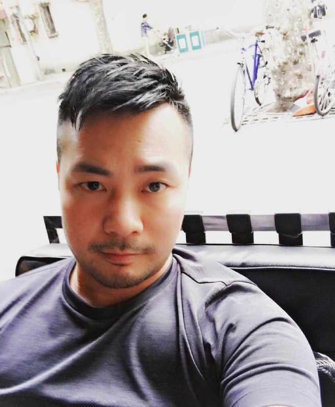 刘江平的第二张照片--驻马店相亲服务中心