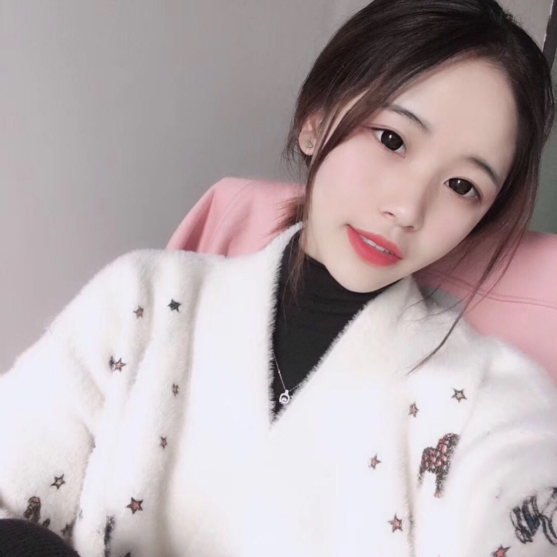 落楓的第一张照片--驻马店相亲服务中心