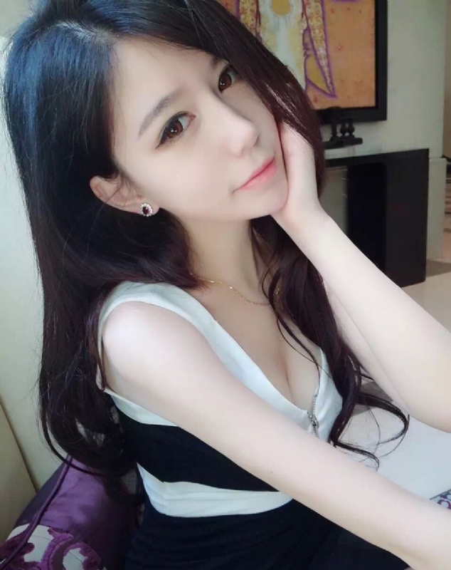 浅夏诗韵的第一张照片--驻马店相亲服务中心